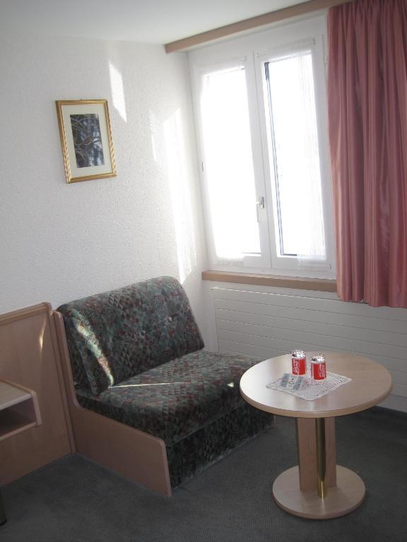 Hotel Des Alpes Realp 部屋 写真