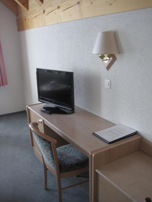 Hotel Des Alpes Realp 部屋 写真