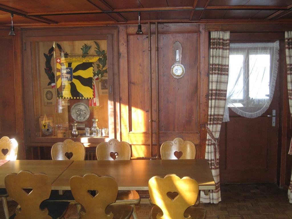 Hotel Des Alpes Realp エクステリア 写真